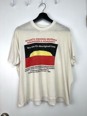 Extremely RARE Vintage Australian 1985 Ayer’s Rock Indigenous Ancestry T Shirt